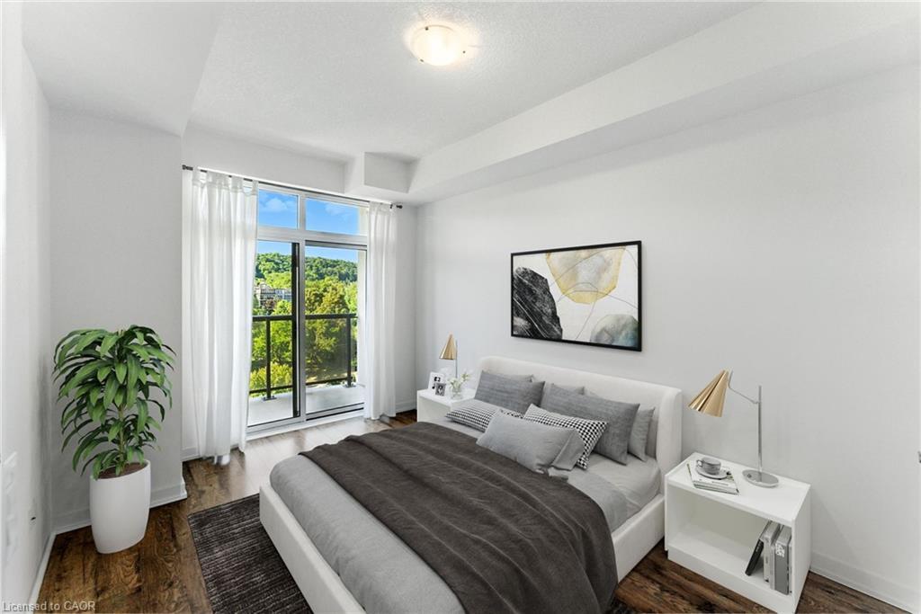 709-81 Robinson Street, Hamilton, ON - Indoor Photo Showing Bedroom
