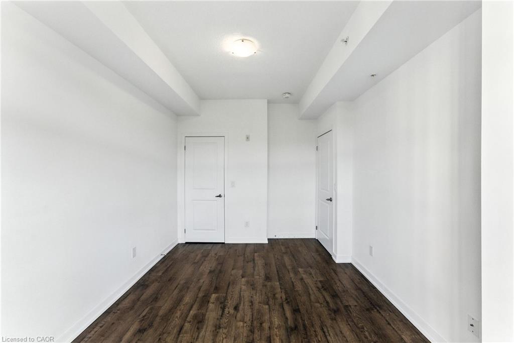 709-81 Robinson Street, Hamilton, ON - Indoor Photo Showing Other Room