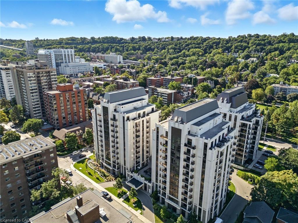 709-81 Robinson Street, Hamilton, ON - Outdoor With View