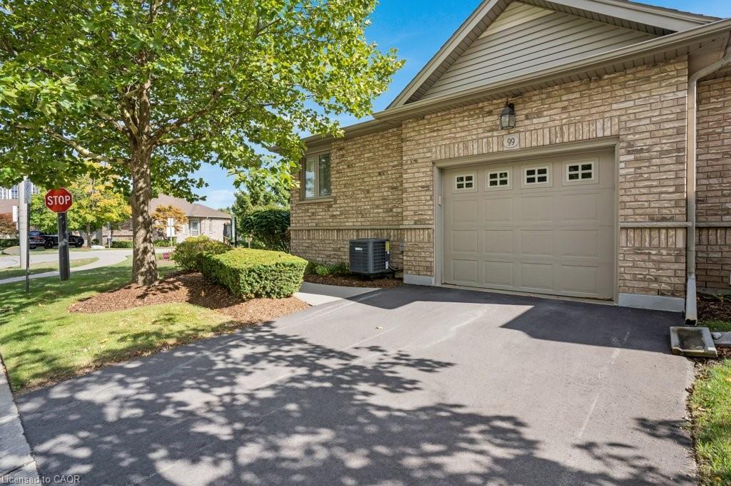 99-20 Isherwood Avenue, Cambridge, ON - Outdoor