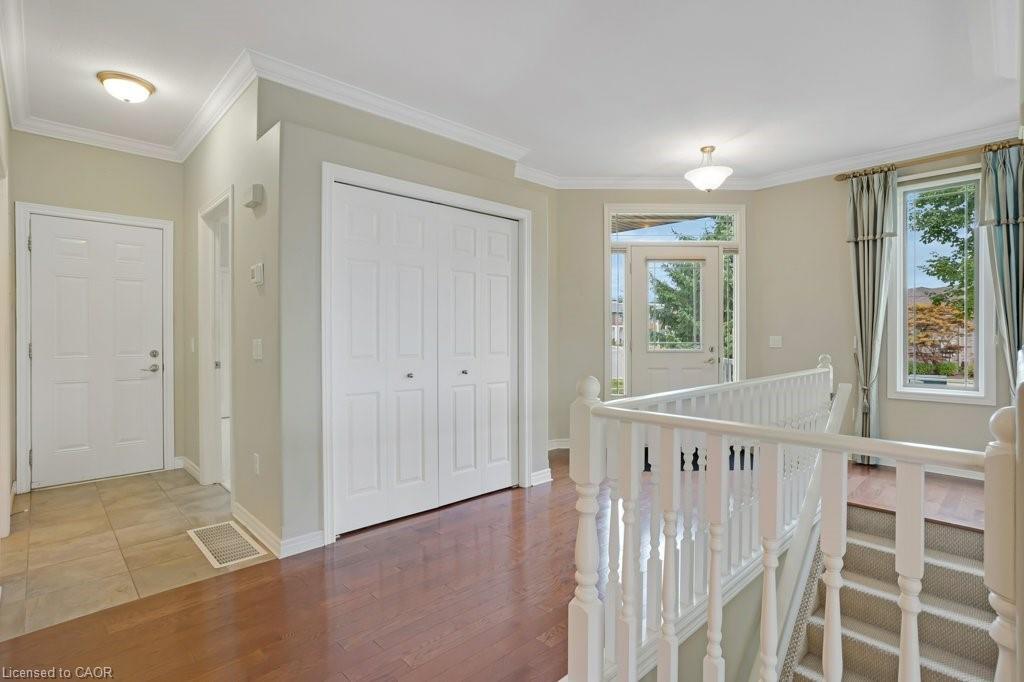 99-20 Isherwood Avenue, Cambridge, ON - Indoor Photo Showing Other Room