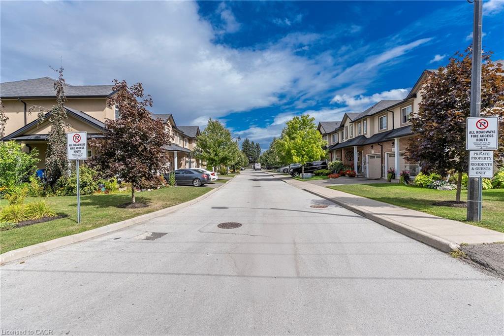 14-345 Glancaster Road, Ancaster, ON - Outdoor