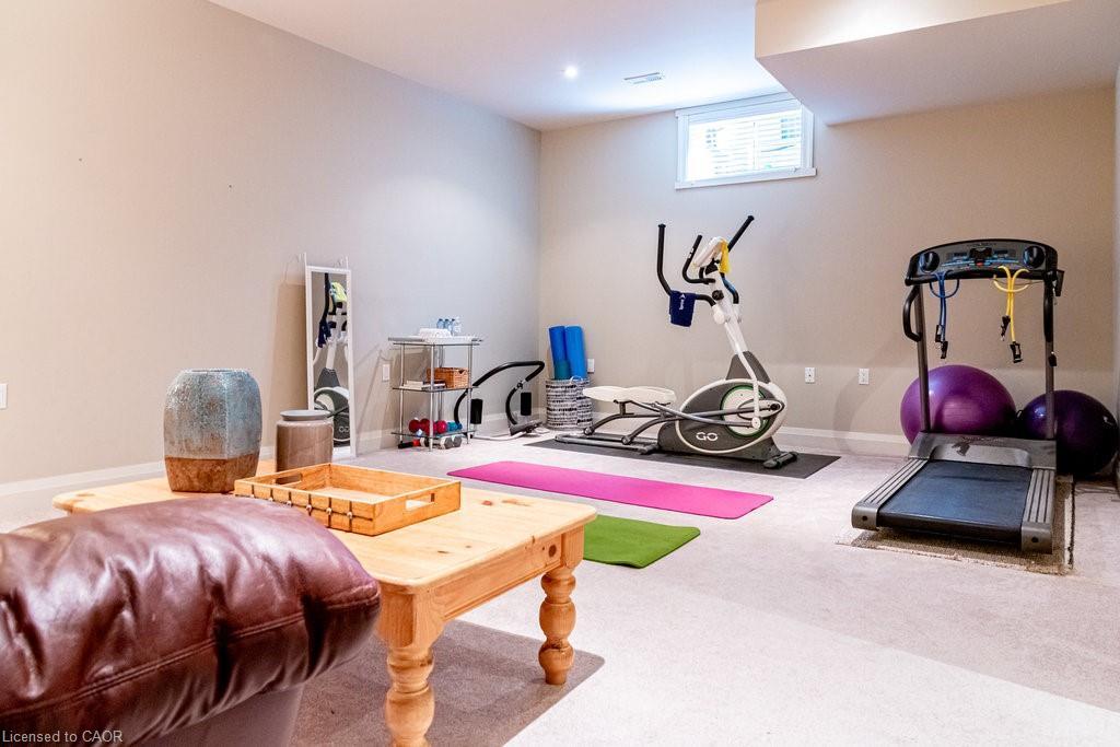 44 Head Street, Oakville, ON - Indoor Photo Showing Gym Room
