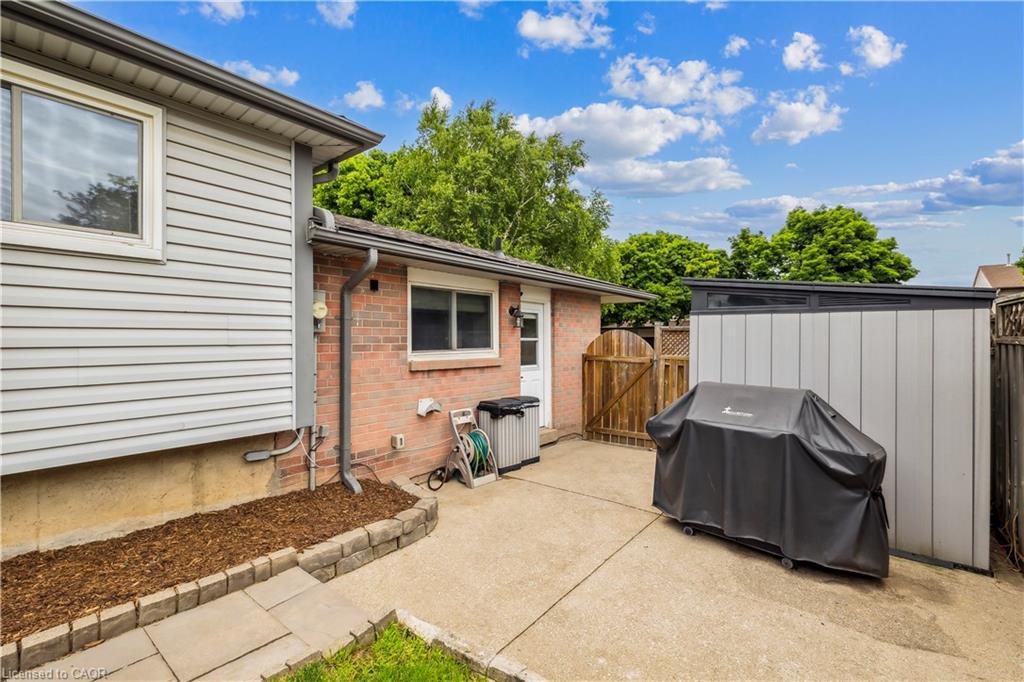 24 Queenslea Drive, Hamilton, ON - Outdoor With Exterior