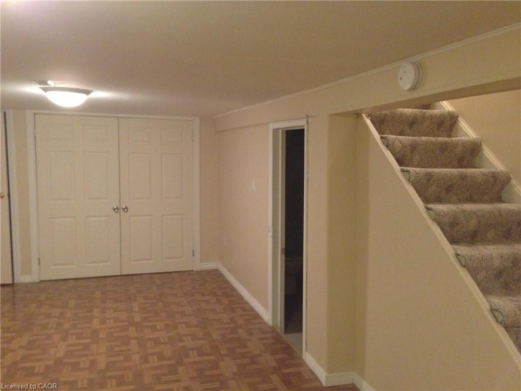 21 West Street, Dundas, ON - Indoor Photo Showing Other Room