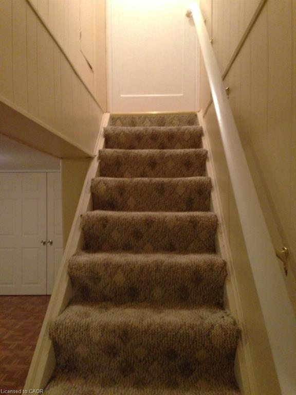 21 West Street, Dundas, ON - Indoor Photo Showing Other Room