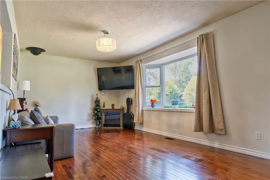 365 Adeline Drive, Georgina, ON - Indoor