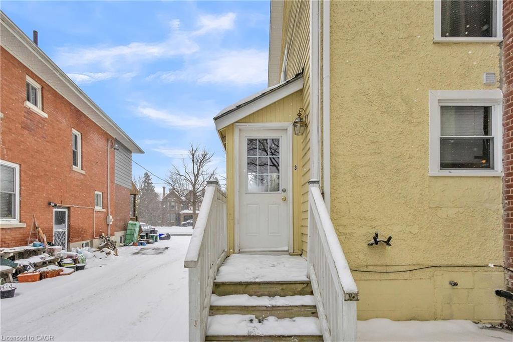 228 Main Street, Cambridge, ON