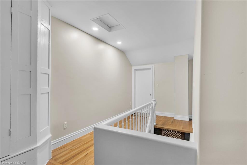 228 Main Street, Cambridge, ON