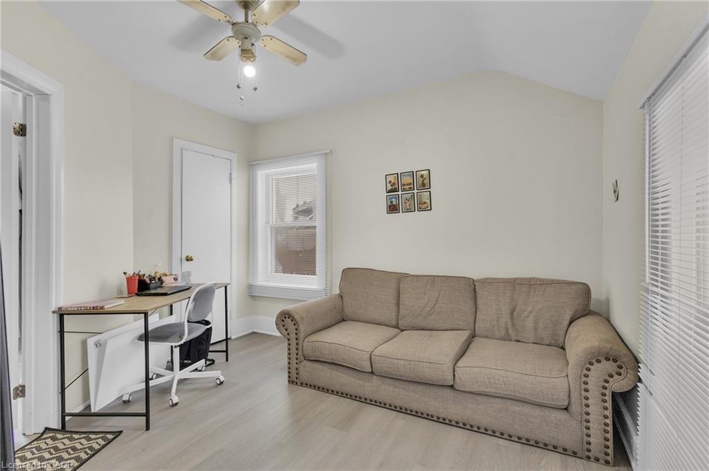 228 Main Street, Cambridge, ON