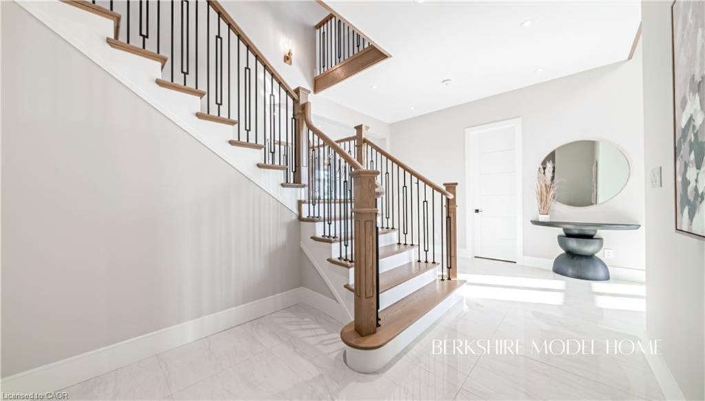 419 Masters Drive, Woodstock, ON - Indoor Photo Showing Other Room