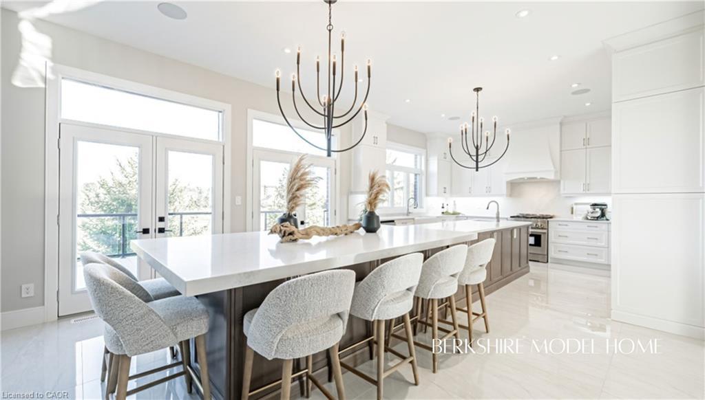 419 Masters Drive, Woodstock, ON - Indoor Photo Showing Dining Room