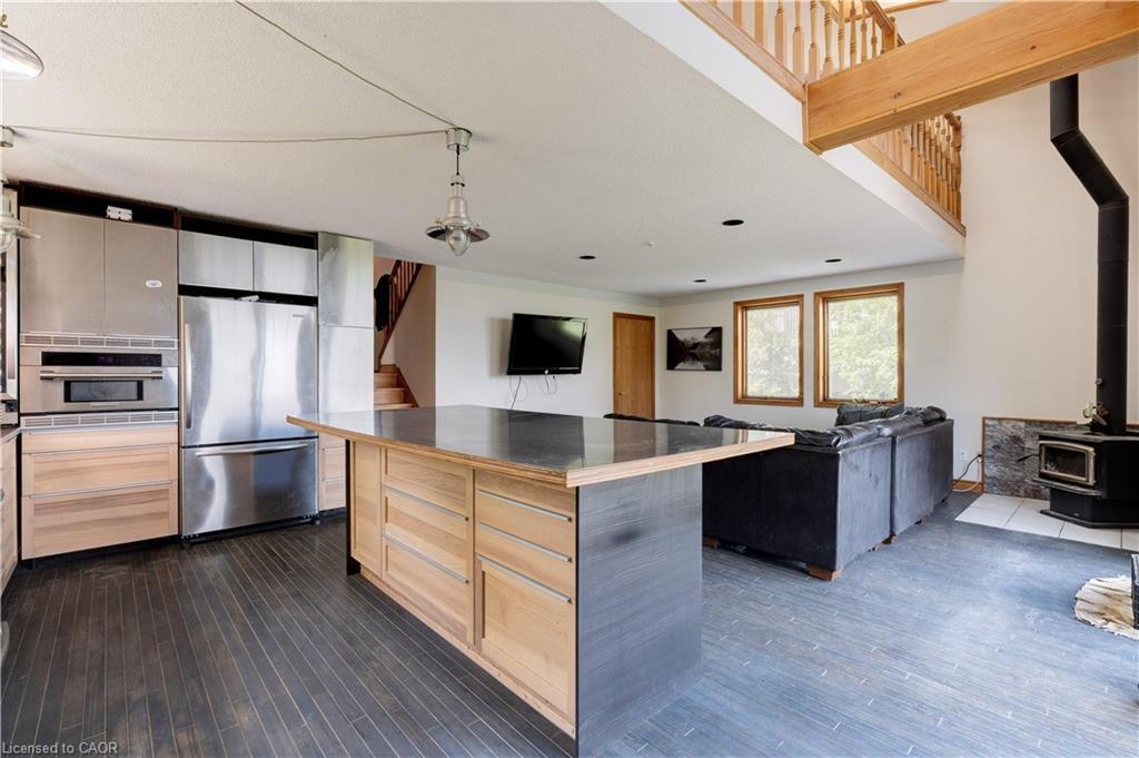 4053 Watson Road S, Puslinch, ON - Indoor Photo Showing Kitchen