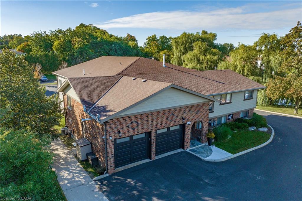 1615 Highland Road W, Kitchener, ON