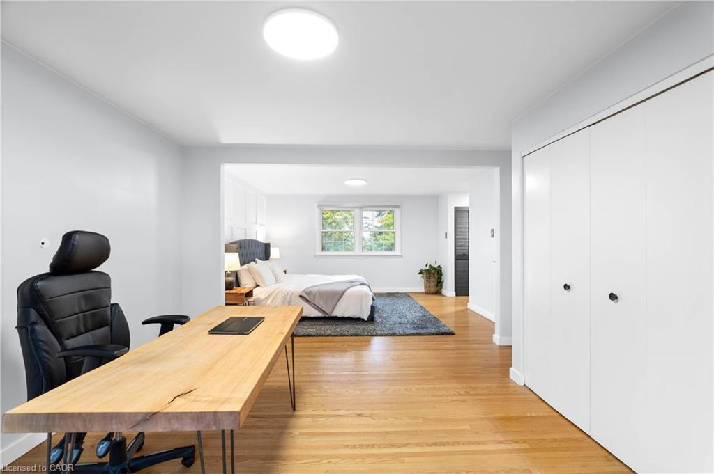 296 Edgehill Drive, Kitchener, ON - Indoor