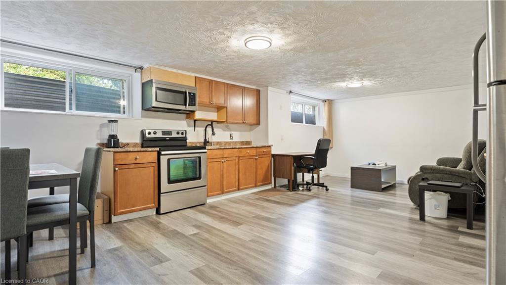 Lower-48 Mcdonald Avenue, Cambridge, ON - Indoor