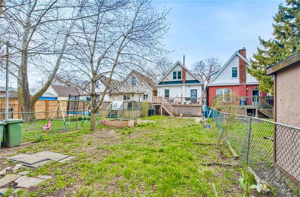 93 East 23Rd Street, Hamilton, ON - Outdoor