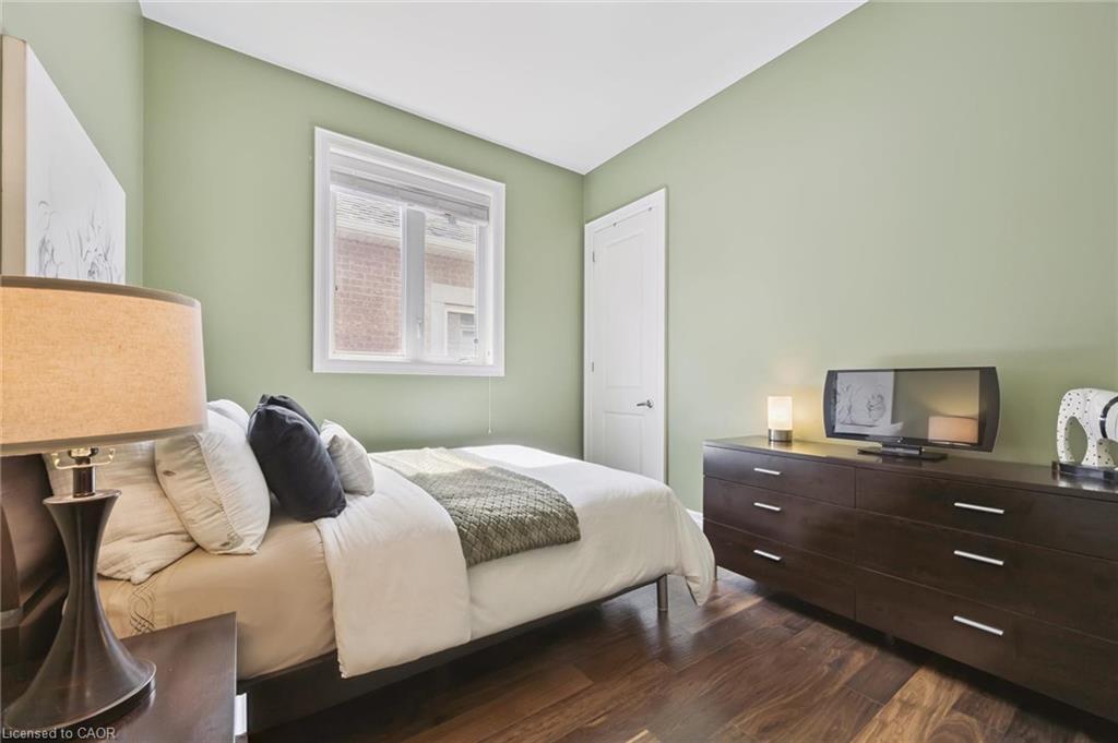 68 Gentle Fox Drive, Caledon, ON - Indoor Photo Showing Bedroom