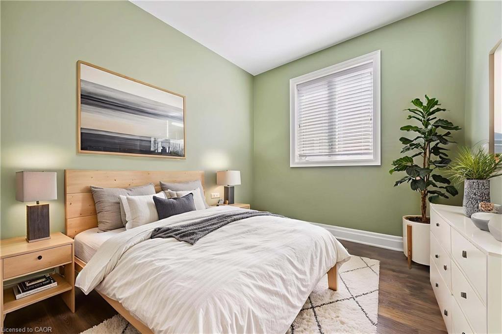 68 Gentle Fox Drive, Caledon, ON - Indoor Photo Showing Bedroom