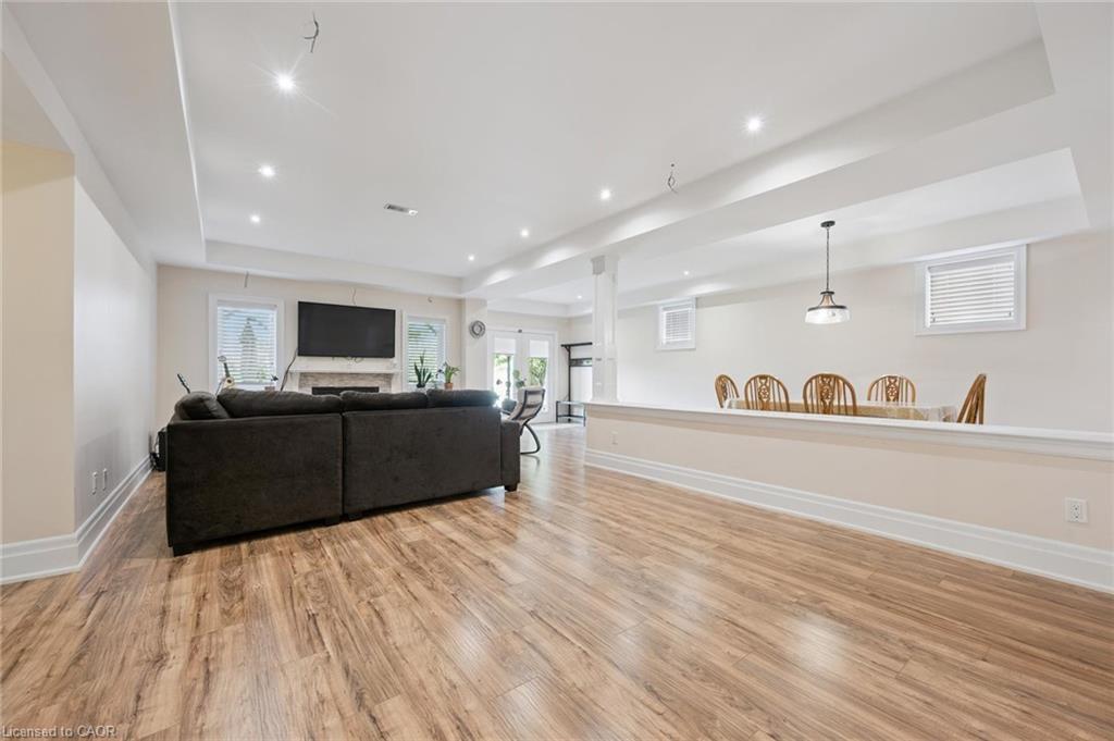 68 Gentle Fox Drive, Caledon, ON - Indoor