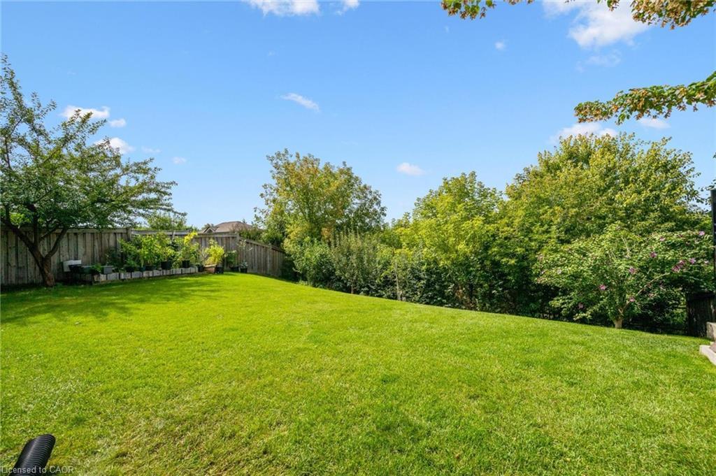 68 Gentle Fox Drive, Caledon, ON - Outdoor