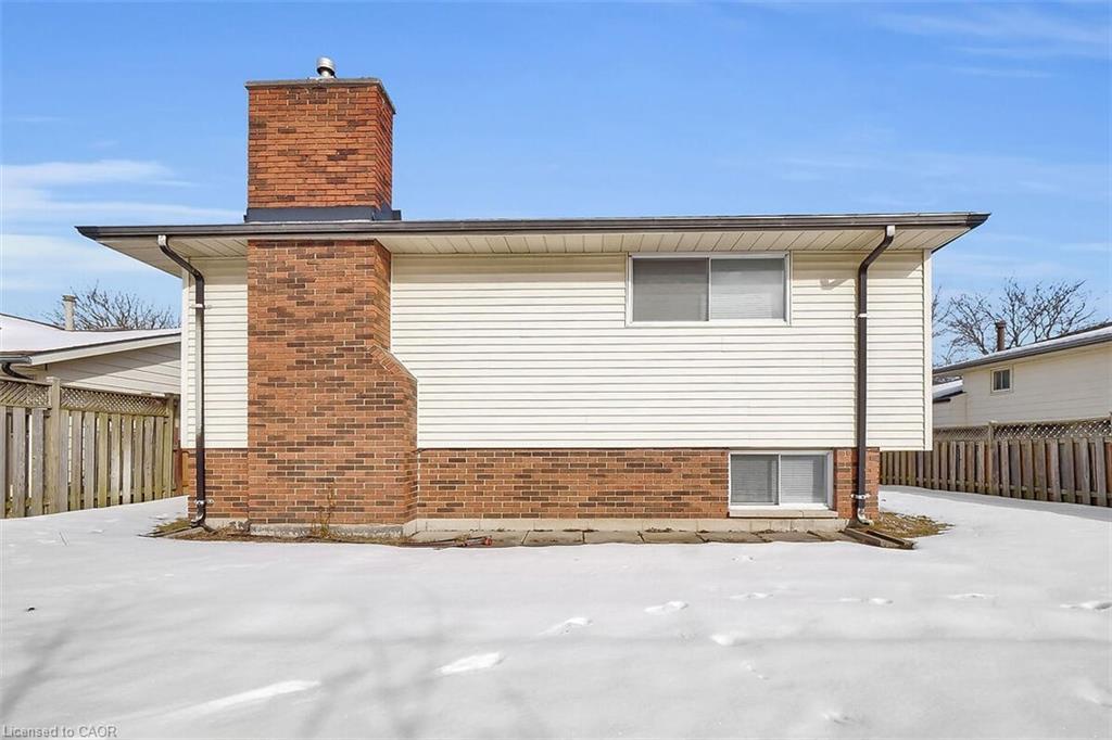 17 Locust Crescent, London, ON - Outdoor With Exterior