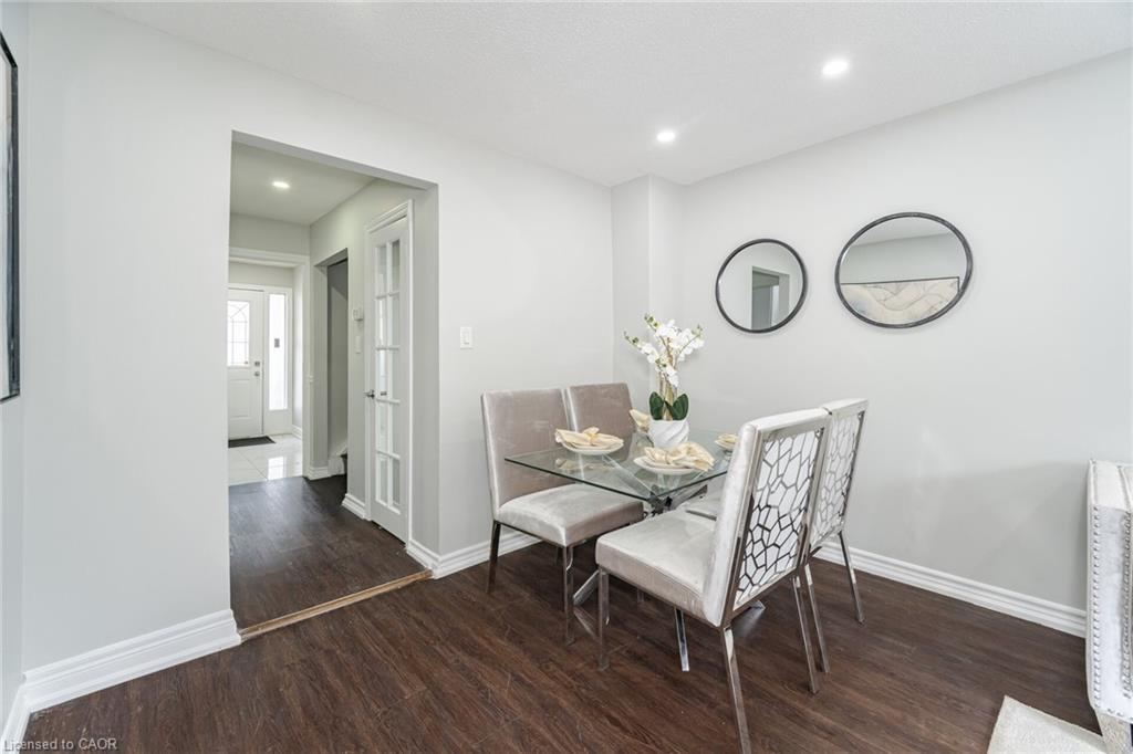 65-3525 Brandon Gate Drive, Mississauga, ON - Indoor Photo Showing Dining Room