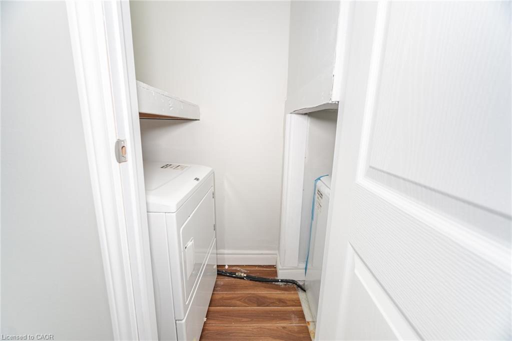 65-3525 Brandon Gate Drive, Mississauga, ON - Indoor Photo Showing Laundry Room