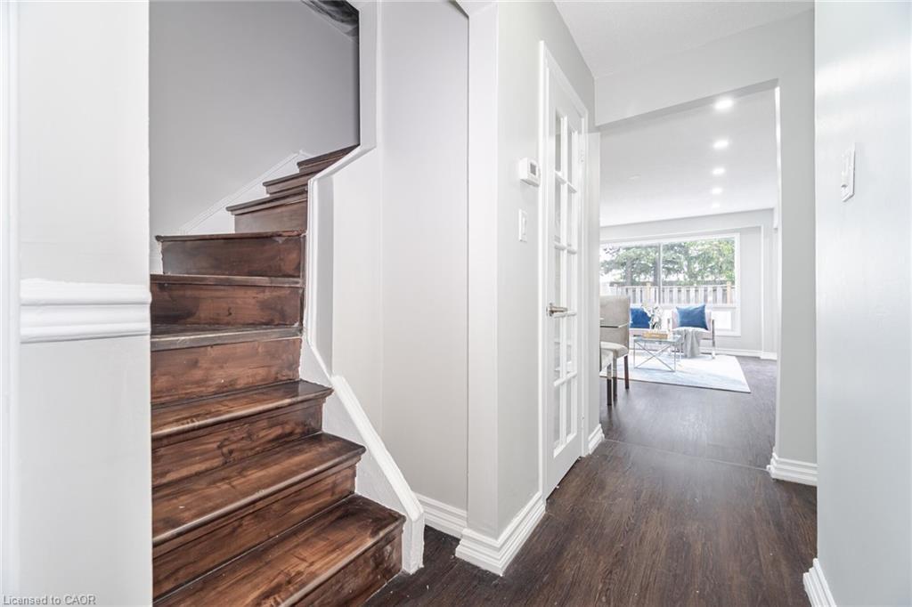 65-3525 Brandon Gate Drive, Mississauga, ON - Indoor Photo Showing Other Room