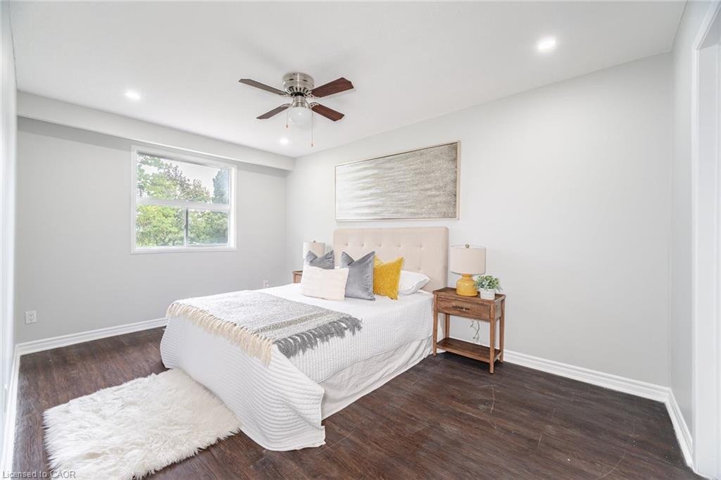 65-3525 Brandon Gate Drive, Mississauga, ON - Indoor Photo Showing Bedroom