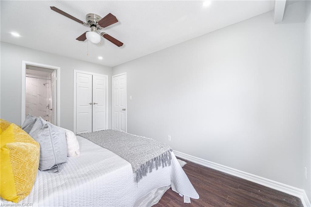 65-3525 Brandon Gate Drive, Mississauga, ON - Indoor Photo Showing Bedroom