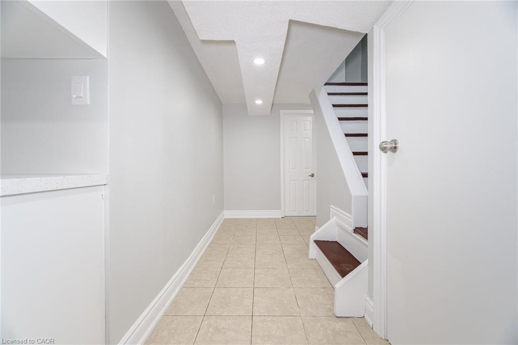 65-3525 Brandon Gate Drive, Mississauga, ON - Indoor Photo Showing Other Room