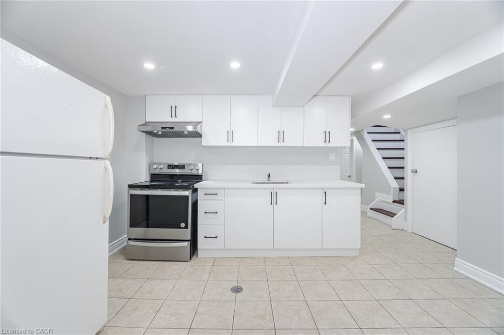 65-3525 Brandon Gate Drive, Mississauga, ON - Indoor Photo Showing Kitchen