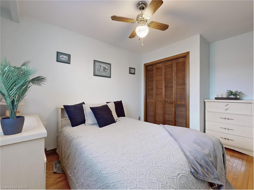 11 Meadowland Gate, Brampton, ON - Indoor Photo Showing Bedroom