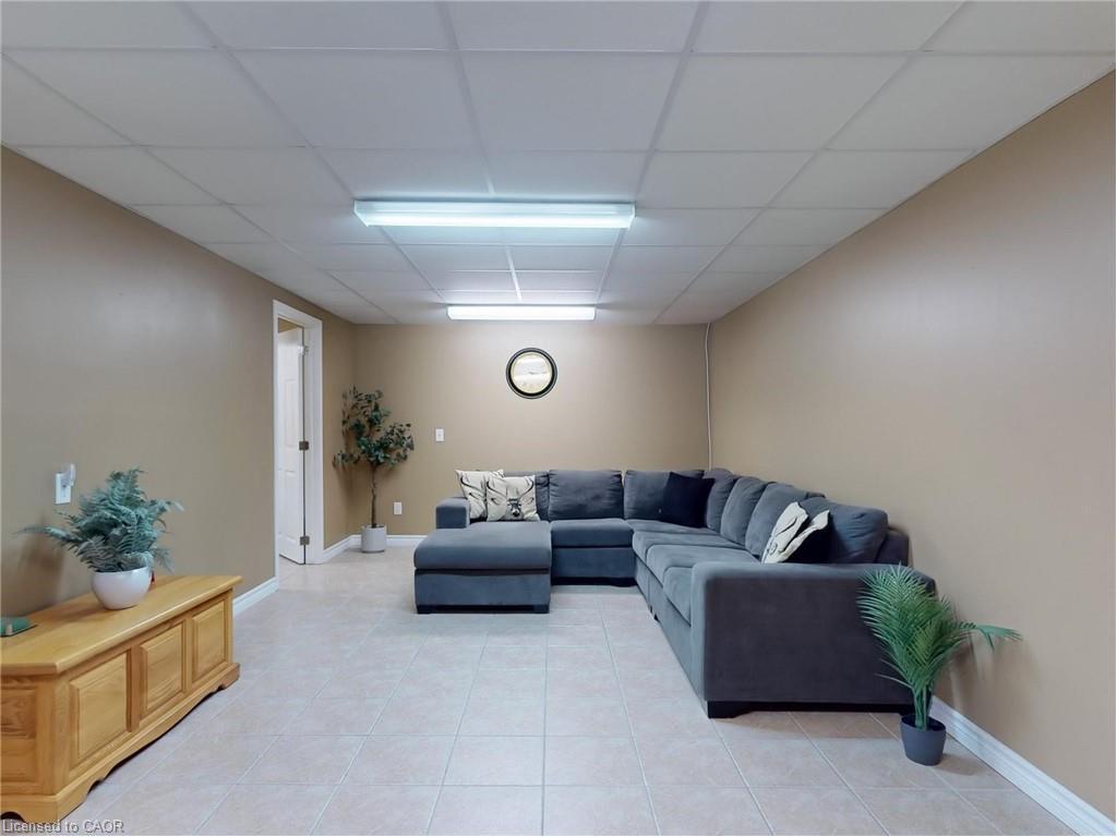 11 Meadowland Gate, Brampton, ON - Indoor Photo Showing Basement