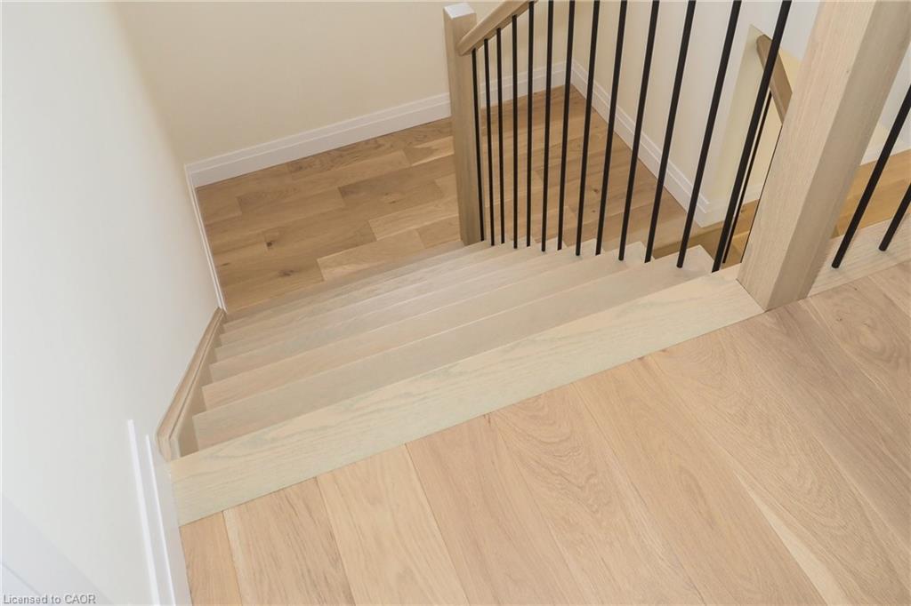 220 Jeffrey Place, Kitchener, ON - Indoor Photo Showing Other Room