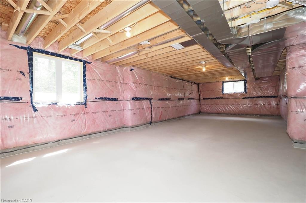 220 Jeffrey Place, Kitchener, ON - Indoor Photo Showing Other Room