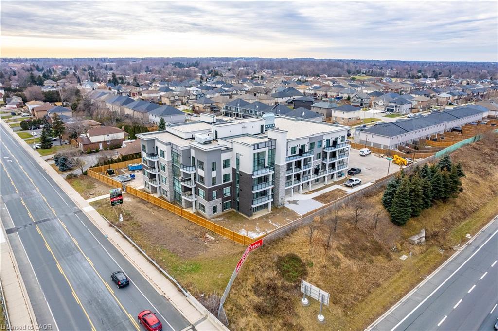 302-120 Springvalley Crescent, Hamilton, ON - Outdoor With View