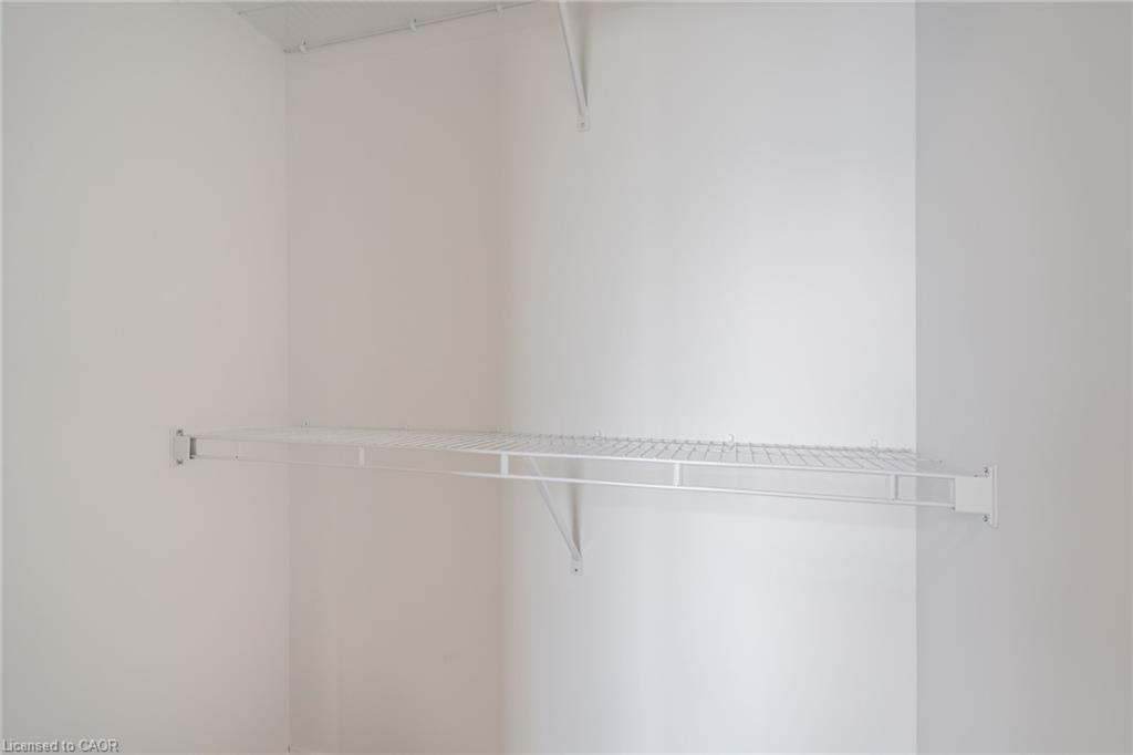 302-120 Springvalley Crescent, Hamilton, ON - Indoor With Storage