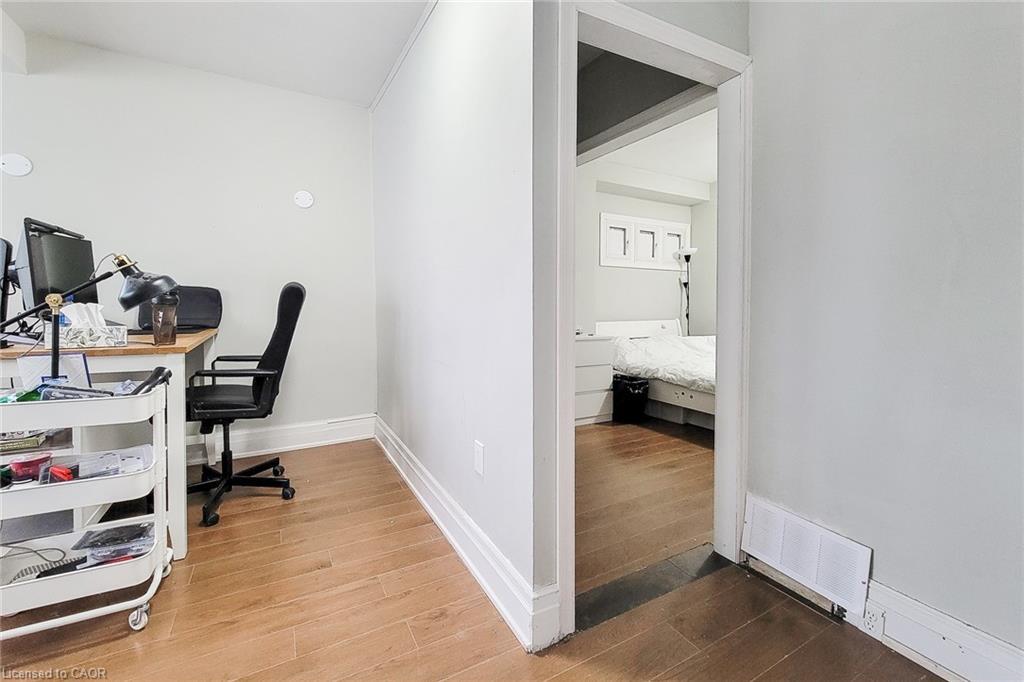 63 Paisley Avenue S, Hamilton, ON - Indoor