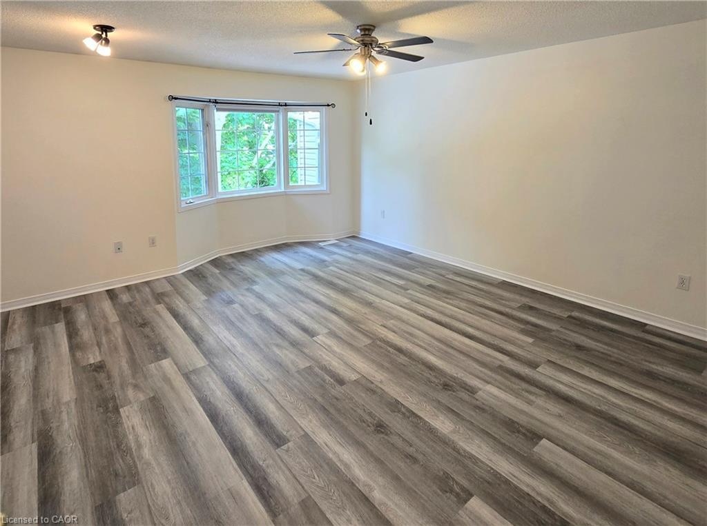 73-235 Saginaw Parkway, Cambridge, ON - Indoor Photo Showing Other Room