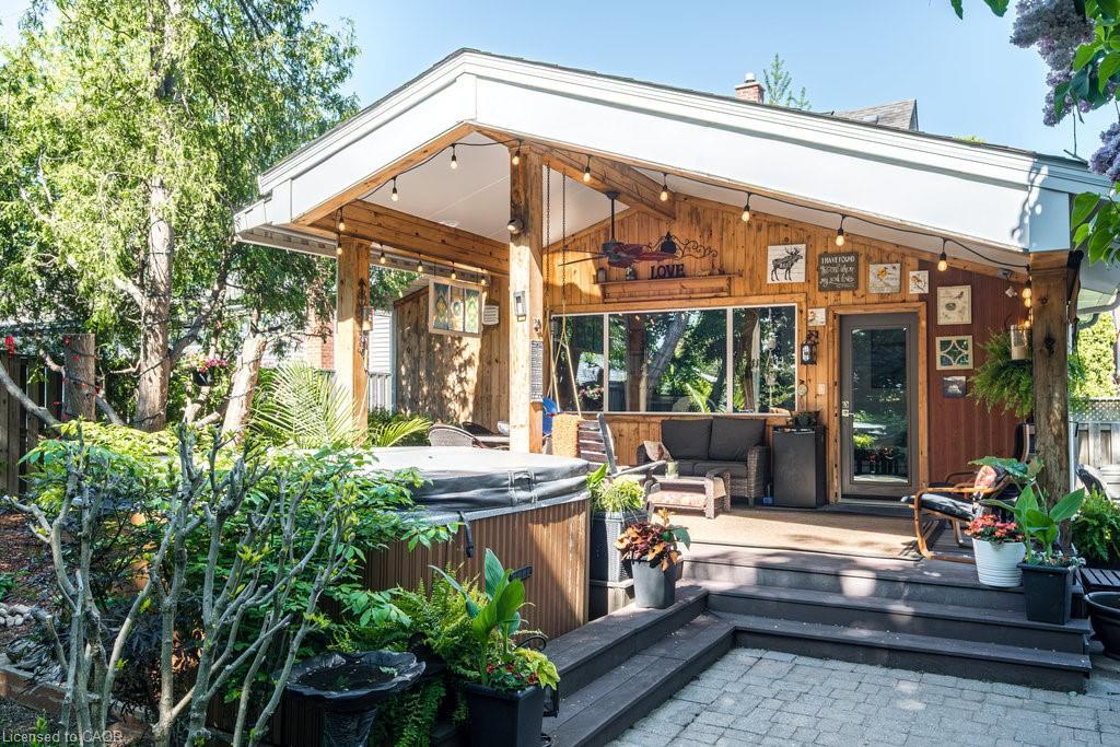 87 East 9Th Street, Hamilton, ON - Outdoor