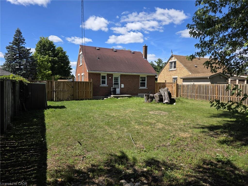 1673 Fairview Road, Cambridge, ON - Outdoor