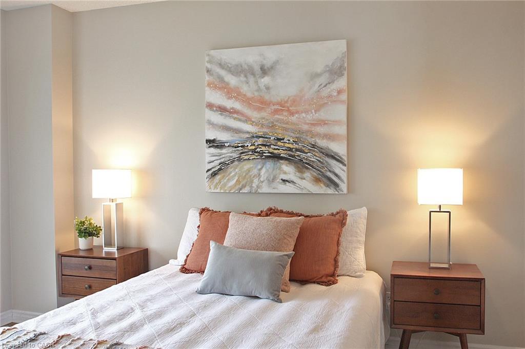 309-135 James Street S, Hamilton, ON - Indoor Photo Showing Bedroom