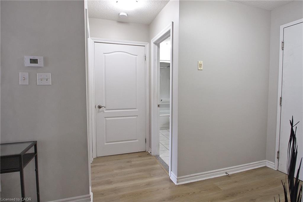 309-135 James Street S, Hamilton, ON - Indoor Photo Showing Other Room