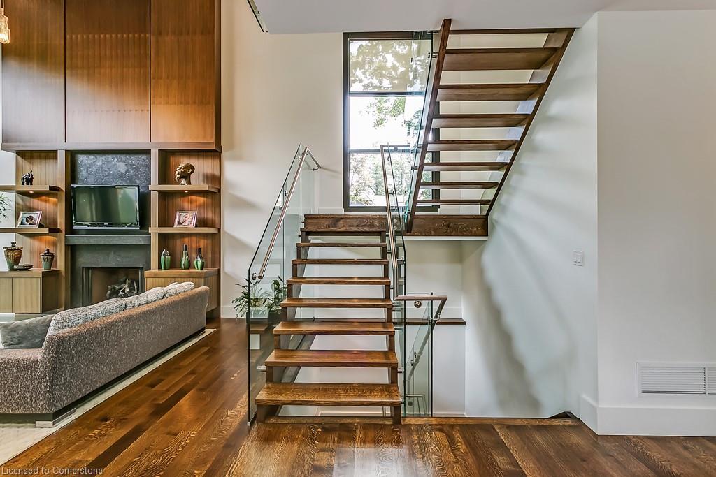 363 Morrison Road, Oakville, ON - Indoor Photo Showing Other Room