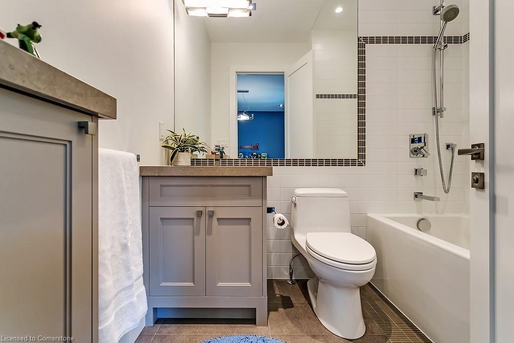 363 Morrison Road, Oakville, ON - Indoor Photo Showing Bathroom