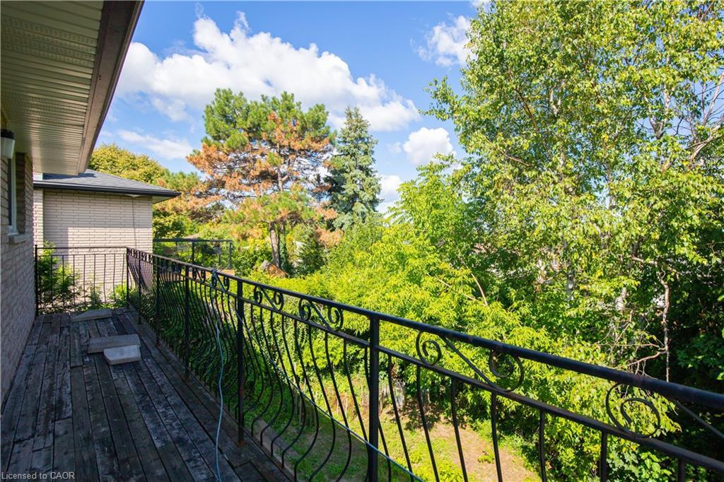 185 Lavina Crescent, Hamilton, ON - Outdoor With Deck Patio Veranda