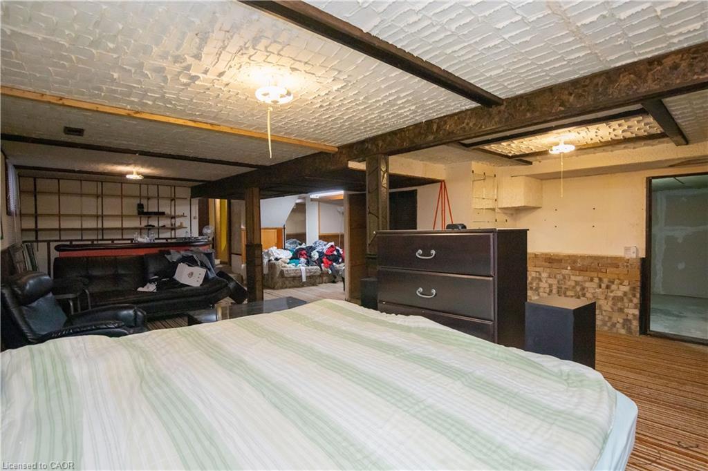 185 Lavina Crescent, Hamilton, ON - Indoor