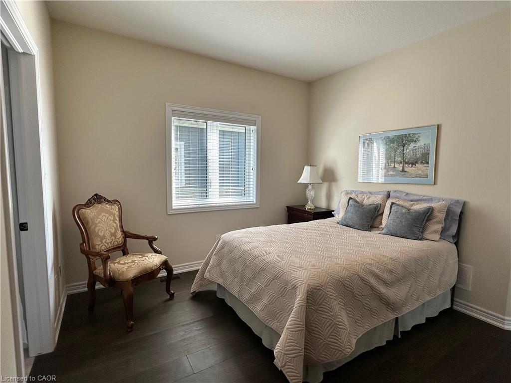 198 Schooner Drive, Port Dover, ON - Indoor Photo Showing Bedroom